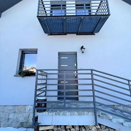 Apartament Nad Potokiem Єленя-Ґура Екстер'єр фото